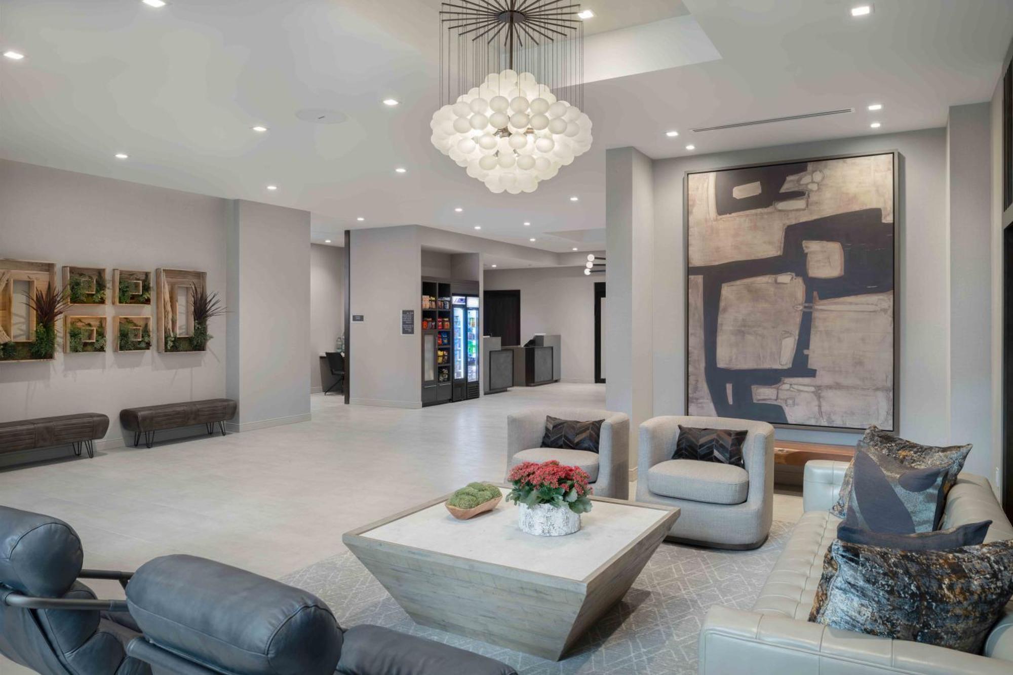 Fairfield By Marriott & 2* Framingham